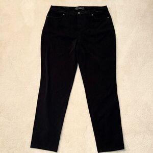 Nike Dri-Fit Slim Fit Black Pants. Size M/10